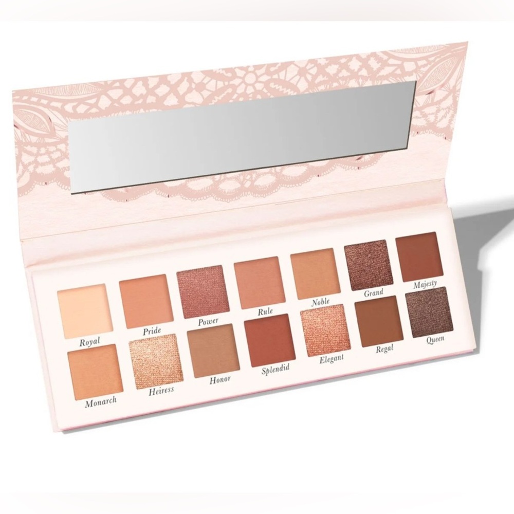Laura Geller Reigning Rose Eyeshadow Palette